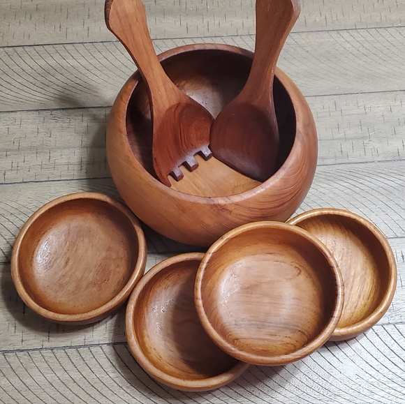 Vintage Wooden Salad Bowl Set - Picture 8 of 11